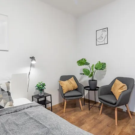 Chic Urban Retreat Bacso *